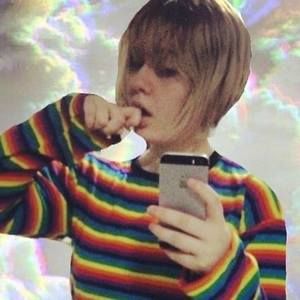 Meet your Posher, Victoria